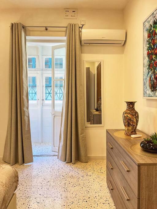Heart Of Valletta - Apartment Buitenkant foto